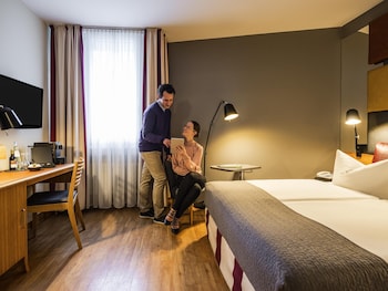Superior Room, 1 Queen Bed