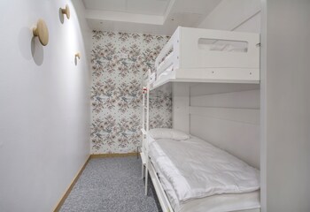 Family Room, No Windows (Including a light evening meal)