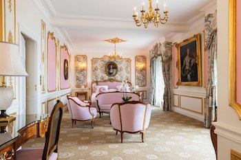 Signature Junior Suite