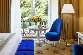 Rivoli Room, Garden Area
