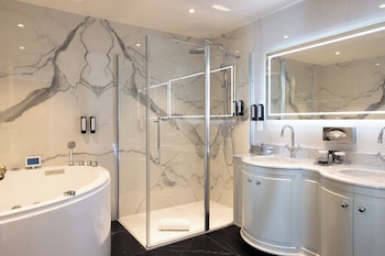 Signature Suite, 1 Bedroom, Terrace, Sea View