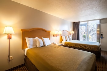 Standard Room, 2 Double Beds, Non Smoking