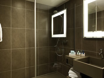 Superior Room, 1 Queen Bed with Sofa bed