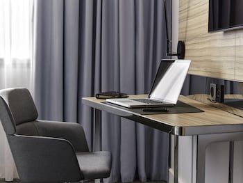 Superior Room, 1 Queen Bed with Sofa bed