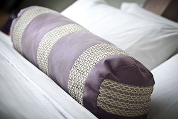 Deluxe Room, 1 King Bed
