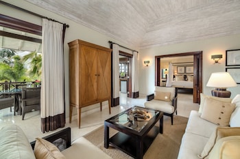 Suite (Tree Top)
