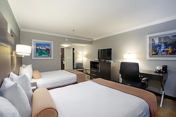 Standard Room, 2 Double Beds, Non Smoking, Refrigerator & Microwave