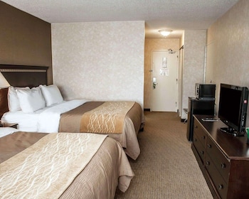 Standard Room, 2 Queen Beds, Non Smoking