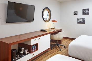 Standard Room, 2 Queen Beds
