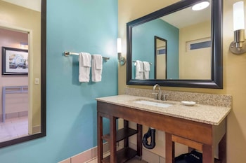 Standard Room, 2 Double Beds, Balcony, Partial Ocean View