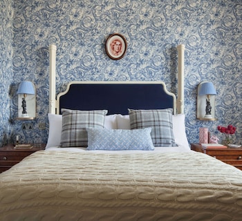 Family Room, 1 King Bed, Connecting Rooms