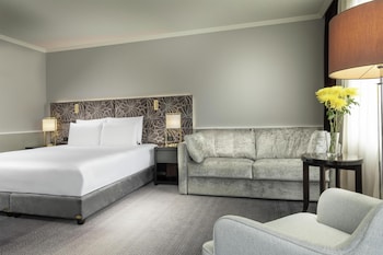 Superior Room, 1 King Bed (with Sofa)