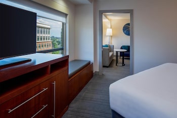 Suite (Ambassador)