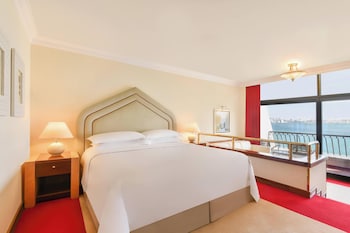 Executive Suite, 1 Bedroom, Sea View (Balcony)