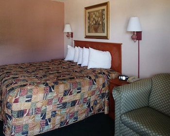 Standard Room, 1 King Bed, Smoking
