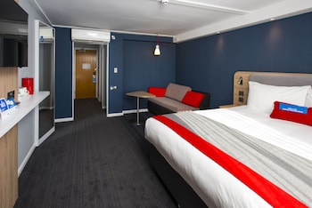 Standard Room, 1 Double Bed with Sofa bed (with Free Hot Breakfast)