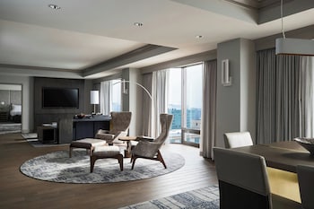 Executive Room, 1 King Bed