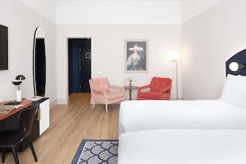 Deluxe Room, 2 Twin Beds