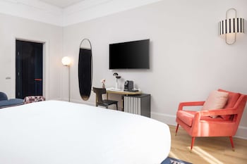 Junior Suite, 1 King Bed