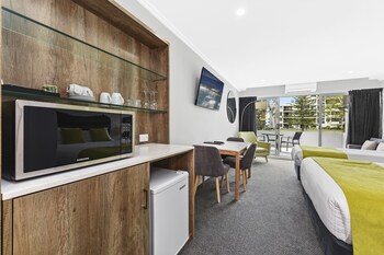 Superior Twin Room, Balcony, River View