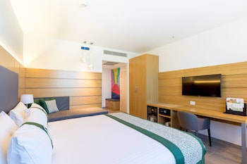 Premium Room, 1 King Bed