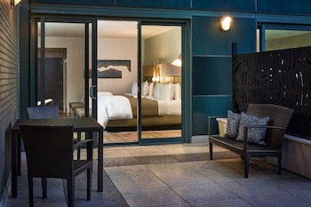 Premium Room, 2 Queen Beds, Patio (City View)