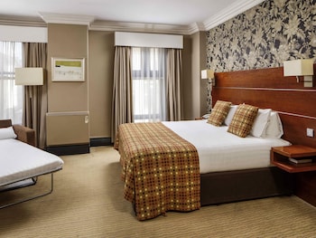 Family Room, Multiple Beds (Classic)