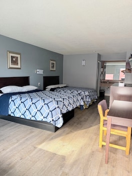 Room, 2 Queen Beds
