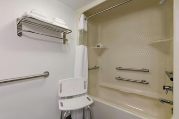 Double Bed-Accessible Room-Non-Smoking