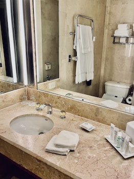 Room Type Selected by Hotel at Check-In