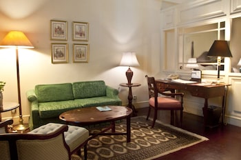 Heritage Suite Twin Bed