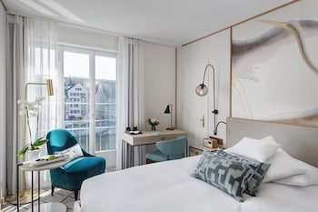 Room, 1 Queen Bed (Riverside)