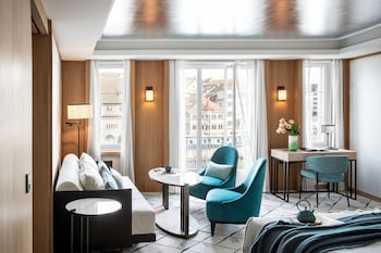 Junior Suite (Riverside)