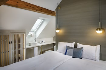 Loft (Felix)