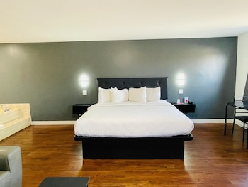 Room, 1 King Bed, Non Smoking
