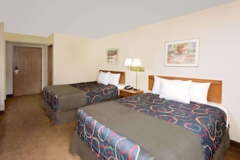 Standard Room, 2 Queen Beds