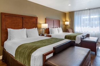Standard Room, 2 Queen Beds, Non Smoking