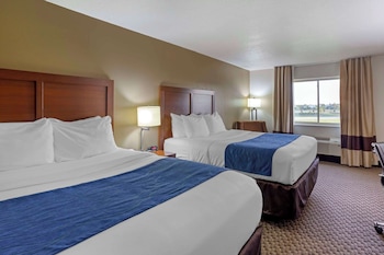 Room, 2 Queen Beds, Non Smoking (Upgrade)