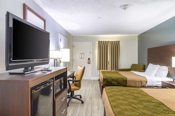 Standard Room, 2 Double Beds, Refrigerator & Microwave, Ground Floor