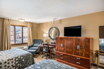 Standard Room, 2 Double Beds, Smoking