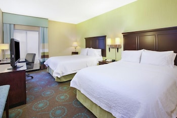 Standard Room, 2 Queen Beds Accessible Tub
