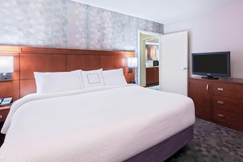 Suite, 1 Bedroom, Hearing Accessible, Balcony