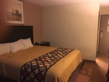 Standard Room, 1 Queen Bed, Accessible, Non Smoking (Mobility)