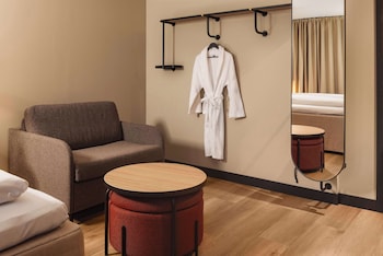 Superior Room, 1 King Bed