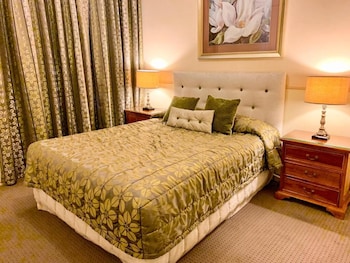 Luxury Triple Room