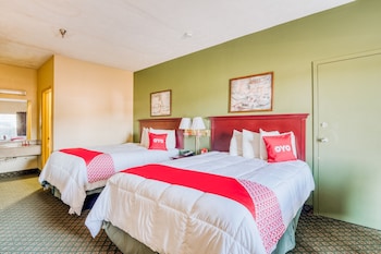 Room, 2 Queen Beds