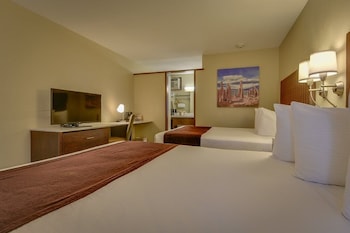 Deluxe Room, 2 Queen Beds