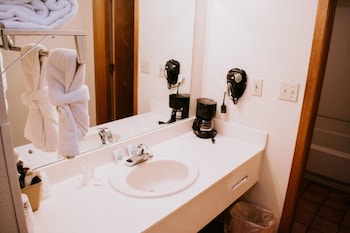 Deluxe Room, 1 King Bed, Non Smoking