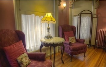 Deluxe Room, 1 King Bed, Fireplace