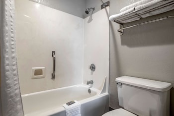 Suite, Multiple Beds, Non Smoking, Refrigerator & Microwave